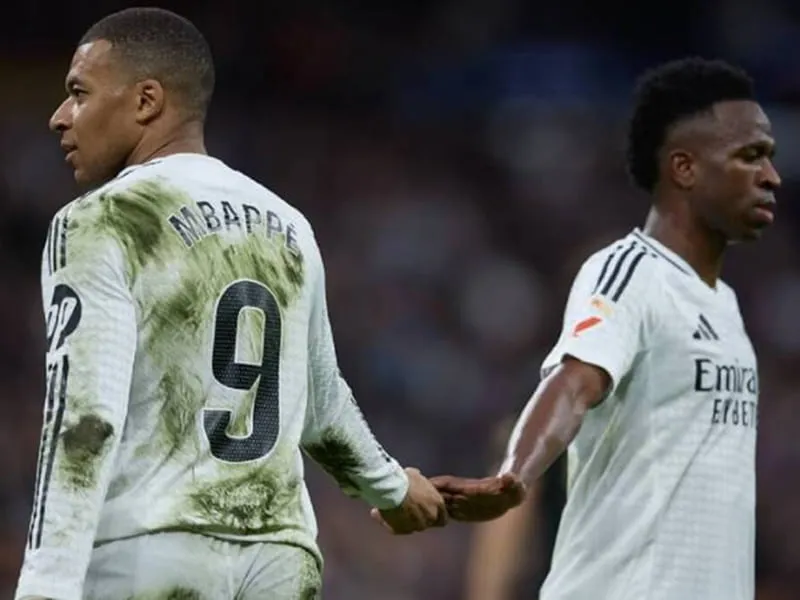 Vinicius Junior Real Madrid Future: Xabi Alonso, Mbappe & Saudi Links